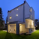 Butikowe Apartamenty, Zamkniety Parking, Ogrod, 2x Klimatyzacja, Ekspres Z Mlynkiem, Prywatne Wejscie لوبلين