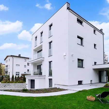 Апартаменты Butikowe Apartamenty, Zamkniety Parking, Ogrod, 2x Klimatyzacja, Ekspres Z Mlynkiem, Prywatne Wejscie *