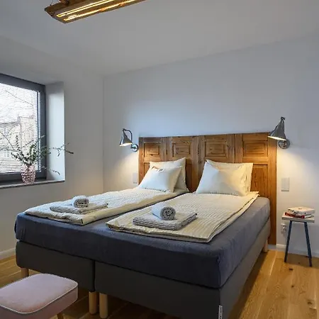 Butikowe Apartamenty, Zamkniety Parking, Ogrod, 2x Klimatyzacja, Ekspres Z Mlynkiem, Prywatne Wejscie *