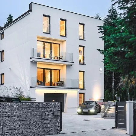 Butikowe Apartamenty, Zamkniety Parking, Ogrod, 2x Klimatyzacja, Ekspres Z Mlynkiem, Prywatne Wejscie