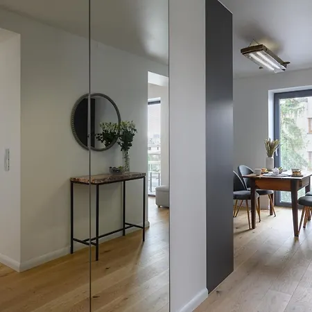 Butikowe Apartamenty, Zamkniety Parking, Ogrod, 2x Klimatyzacja, Ekspres Z Mlynkiem, Prywatne Wejscie