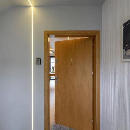 Butikowe Apartamenty, Zamkniety Parking, Ogrod, 2x Klimatyzacja, Ekspres Z Mlynkiem, Prywatne Wejscie Апартаменты Люблин