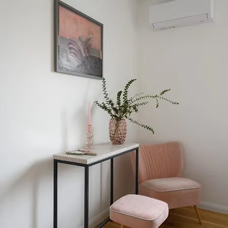 Z Klimatem, Ogrod, Parking Apartment *