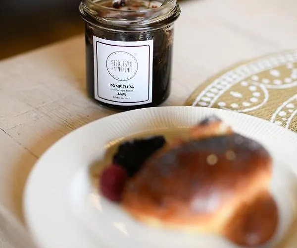 Z Klimatem, Ogrod, Parking Apartment