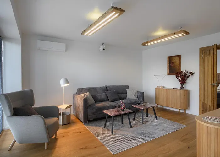 Z Klimatem, Ogrod, Parking Διαμέρισμα *